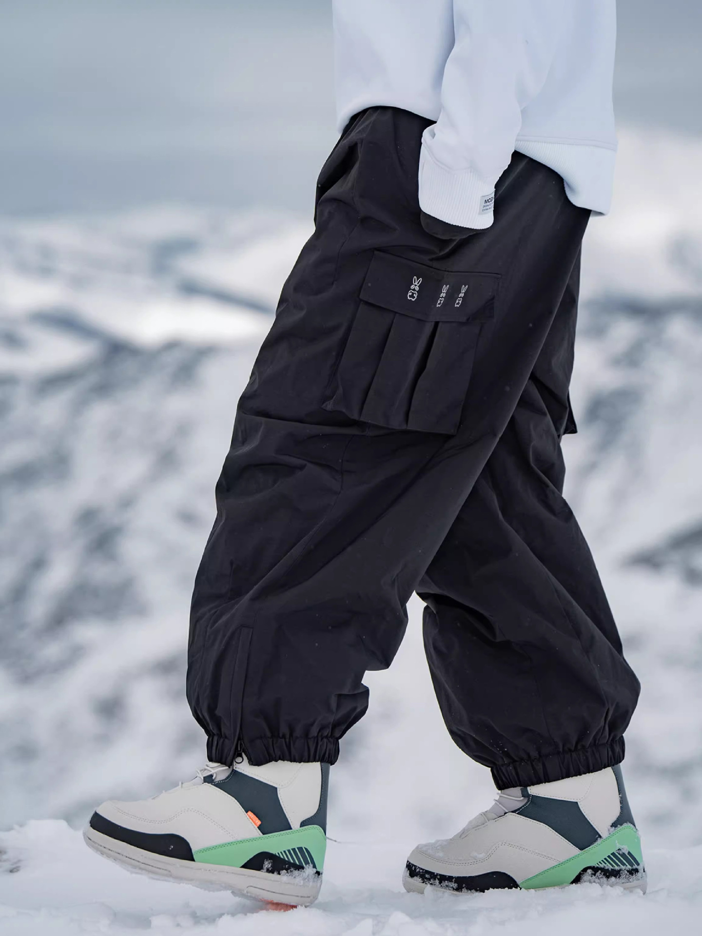 Snow Bit oversiz 3L Snowboard Loose Ski Pants for Men and Women Couple Waterproof Warm Ski Suit for Women