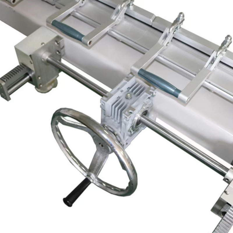 Mechanical Screen Tensioning Machine, Precision Chain Turbine Screen Tensioning Machine before Printing, Pneumatic Double Aluminum Clamp Screen Tensioning Machine