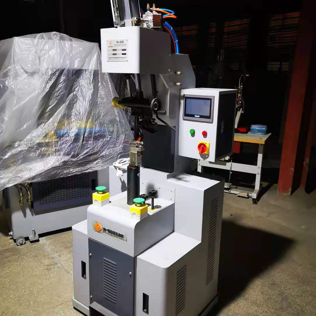Dashun 403 Type Fully Automatic Pneumatic Heel Attaching Machine·Screw Heel Attaching Machine Pneumatic Heel Attaching Machine Shoe Equipment
