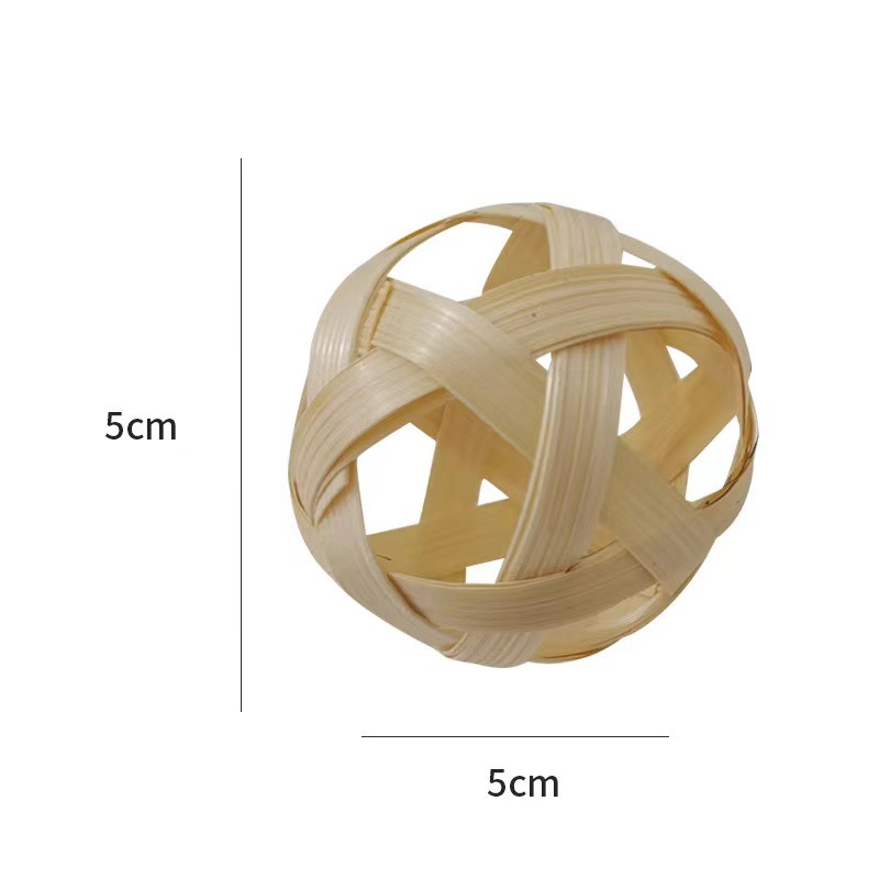 Wholesale handmade bamboo woven bamboo small lantern Chaoshan chicken cage online celebrity stall New Year diy decorations