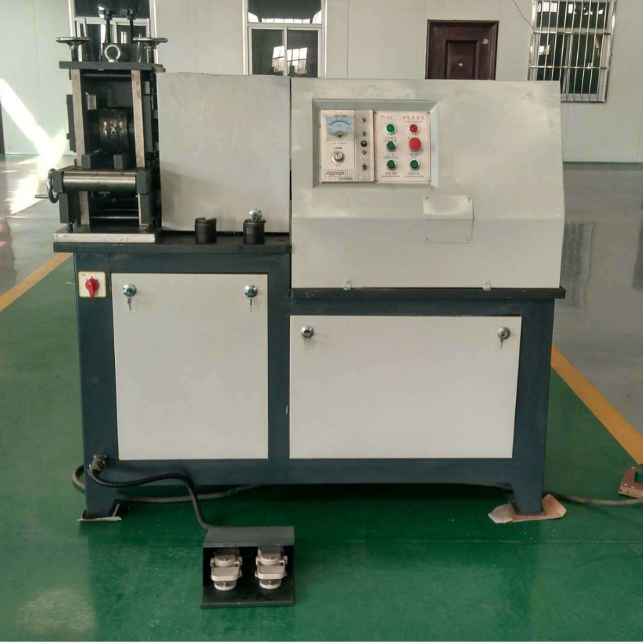 Metal Steel Pipe Square Tube Embossing Machine Cold Rolled Embossing Machine Metal Surface Embossing Treatment Equipment