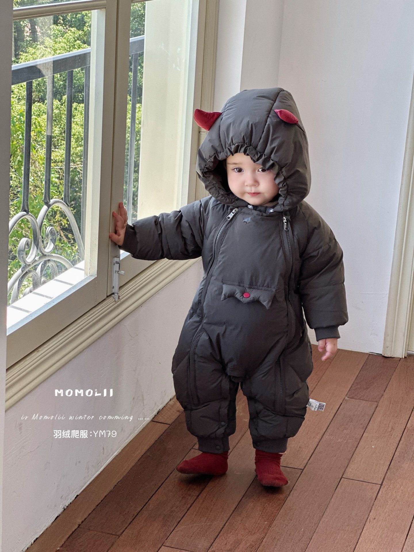 Momoli Baby down Jumpsuit Super Cute White Duck down Outing Clothes Baby Winter Warm Crawling Clothes