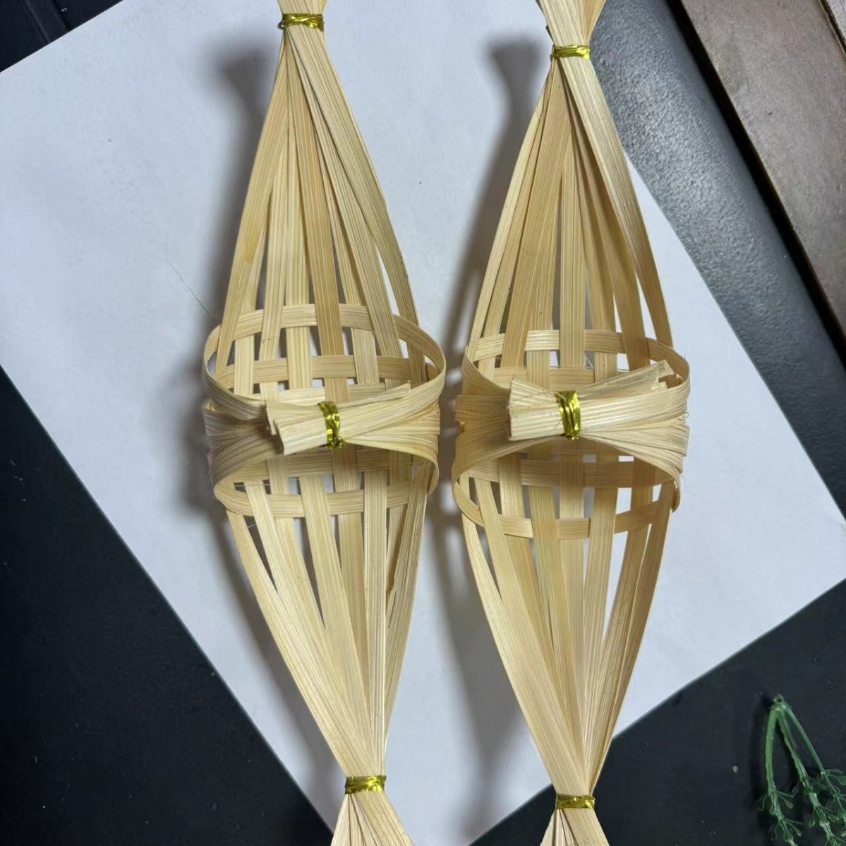 Wholesale handmade bamboo woven bamboo small lantern Chaoshan chicken cage online celebrity stall New Year diy decorations