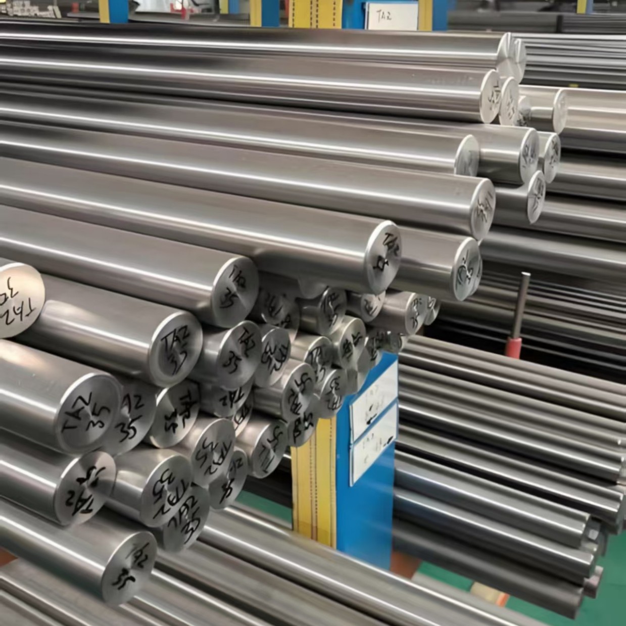 Ta1 Titanium Rod Ta2 Pure Titanium Rod High Quality Titanium Alloy Rod High Temperature Resistance and High Strength