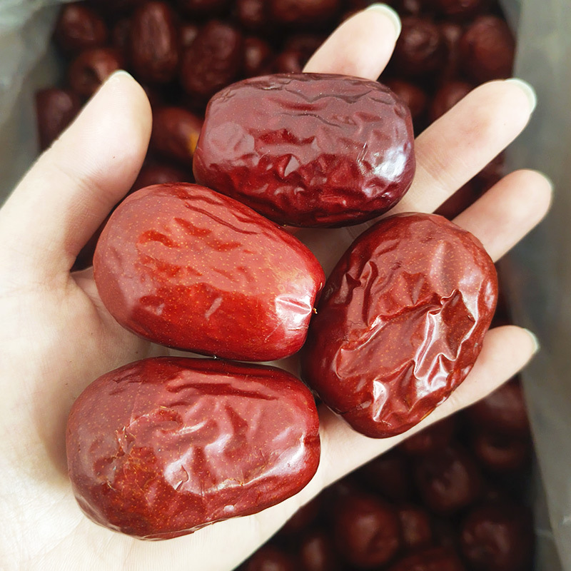 2025 New Arrivals Xinjiang Hotan Corps Jujubes for Gifting Wholesale Premium Jujubes Snacks Extra Large Fruit