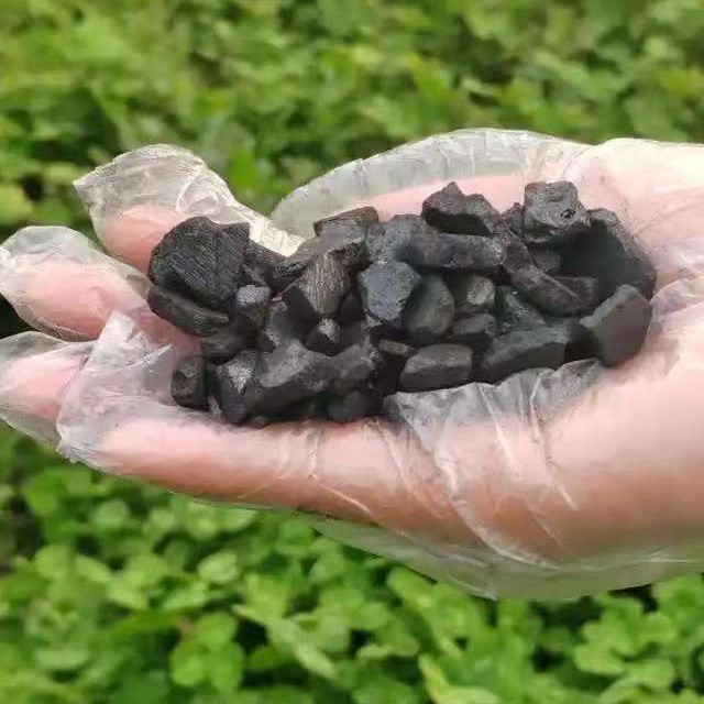 Асфальт средней температуры используется для гидроизоляционных материалов, асфальтовой краски, огнеупорных материалов, магнезитовых угольных кирпичей, глиняного раствора доменной печи