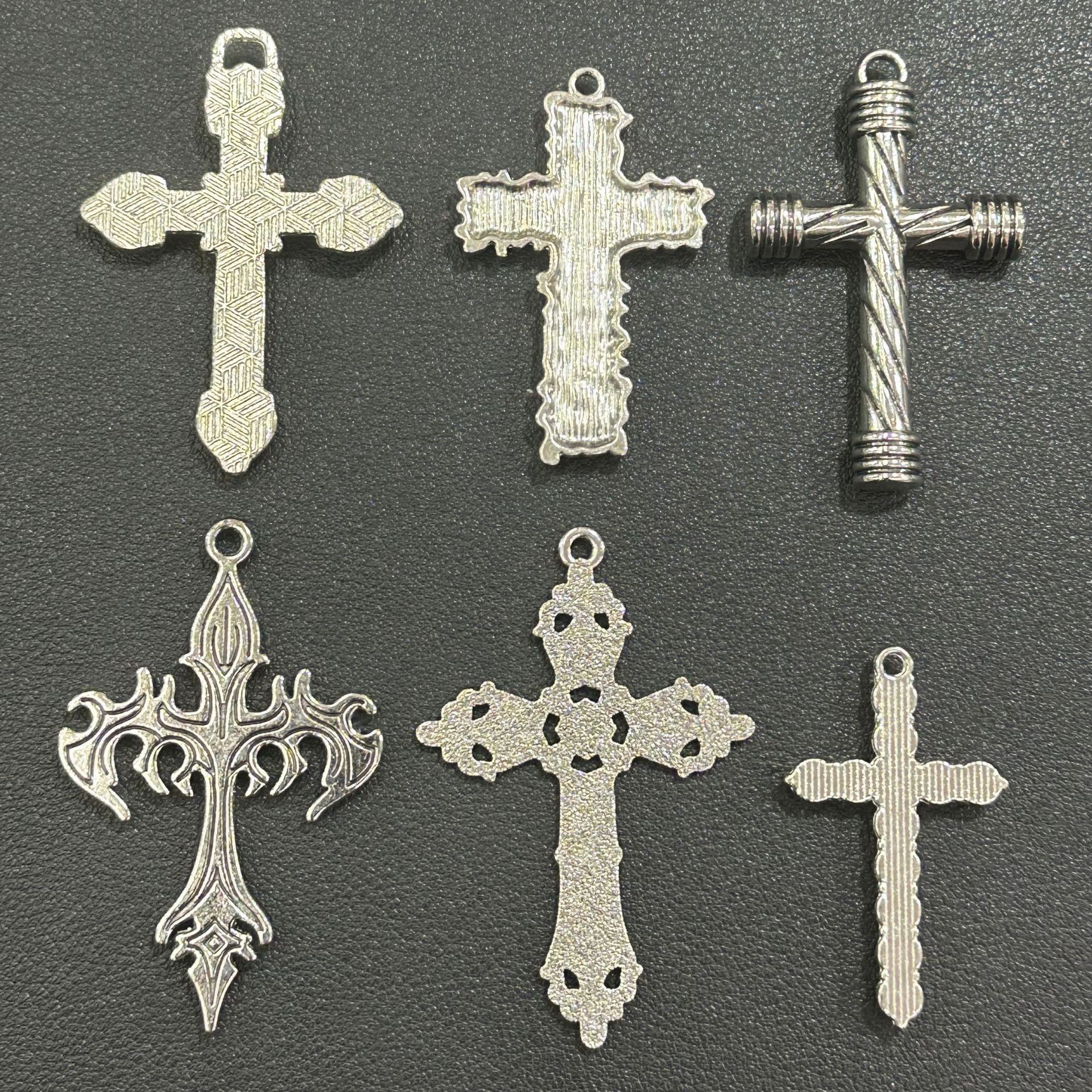 Cross-Border Hip-Hop Necklace Jewelry Men's Popular Street Cross Personality Disco Alloy Pendant Sweater Chain Accessories