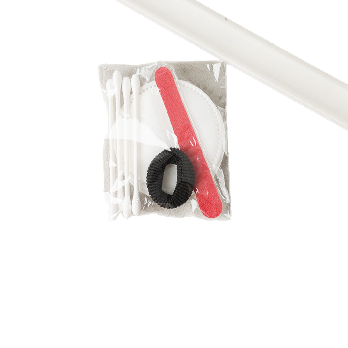 Hotel-Specific Daily Disposable Care Set: Cotton Swabs, Hair Ties, Makeup Cotton, Storage Bed Sheet, Sewing Kit, Spa