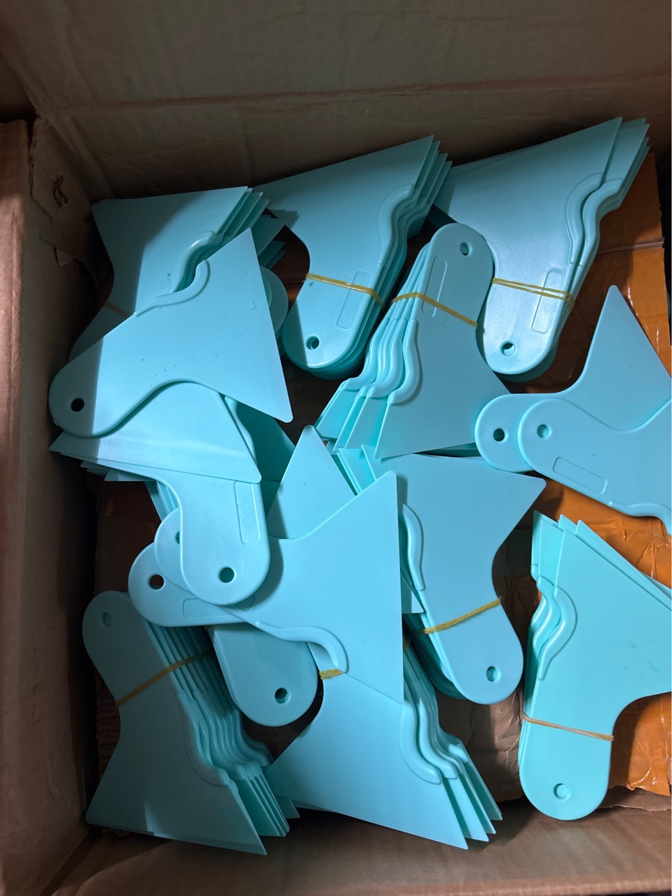 Автомобильные принадлежности, большой скребок, маленький размер, треугольная пленка, блокнот, покрытие для мобильного телефона, толщина скребка для стекла и обоев