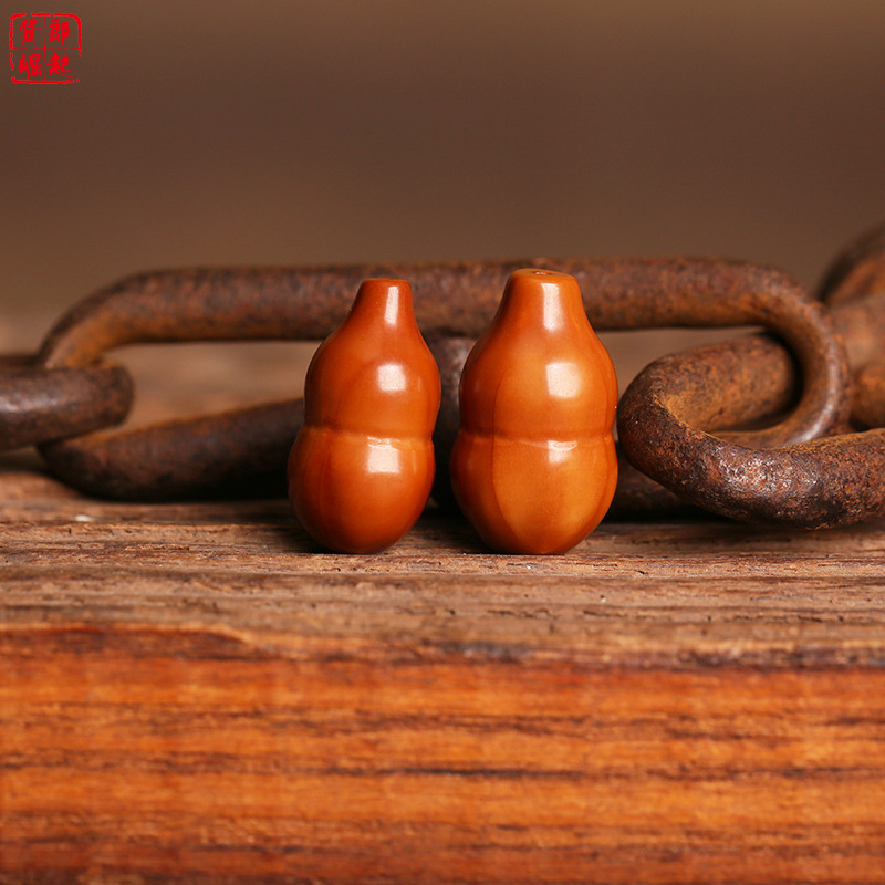 Olive nuclear gourd nuclear carving play diy accessories bracelet jewelry men's and women's plate string plain beads old oil nuclear pendant