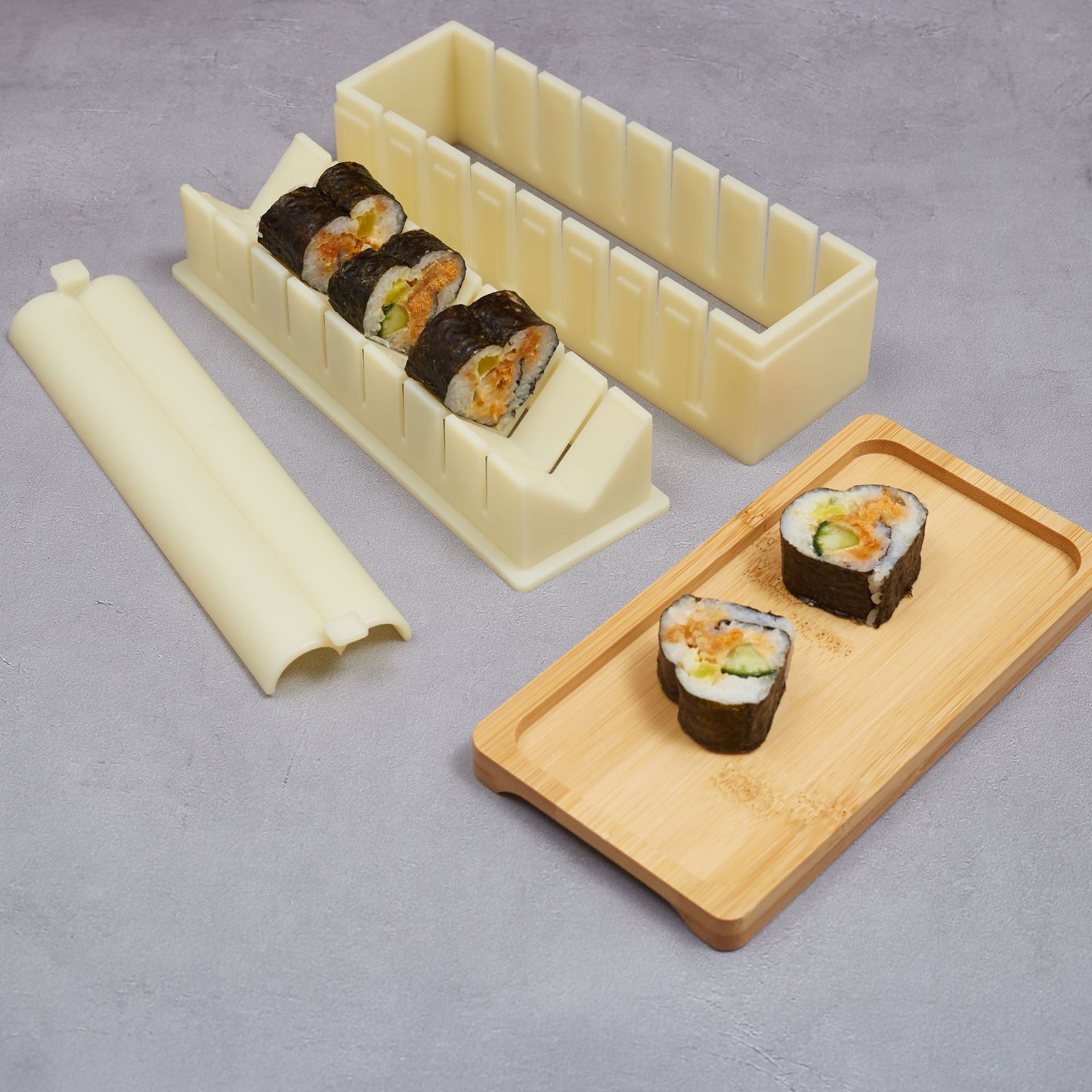 Medium New Sushi Maker Sushi Mold Japanese Sushi Tool Seaweed Rice Ball Making Mold Sushi Set
