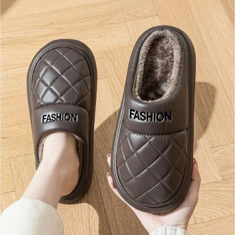 High-End Cotton Slippers for Men in Winter Thick-Soled New Home Indoor Warm Shoes Fleece-Lined Toe-Toe Slippers for Men Men's Leather Slippers
