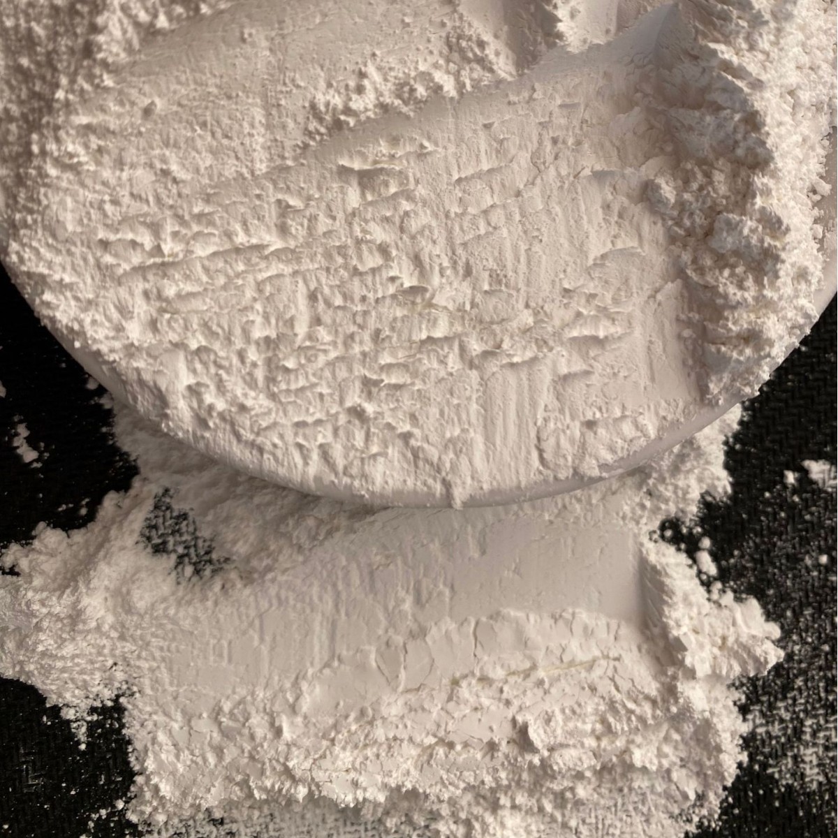 Spot Industrial Grade Light Calcium Light Calcium Carbonate Powder 1250 Mesh Fine Light Calcium Carbonate Active Calcium Carbonate