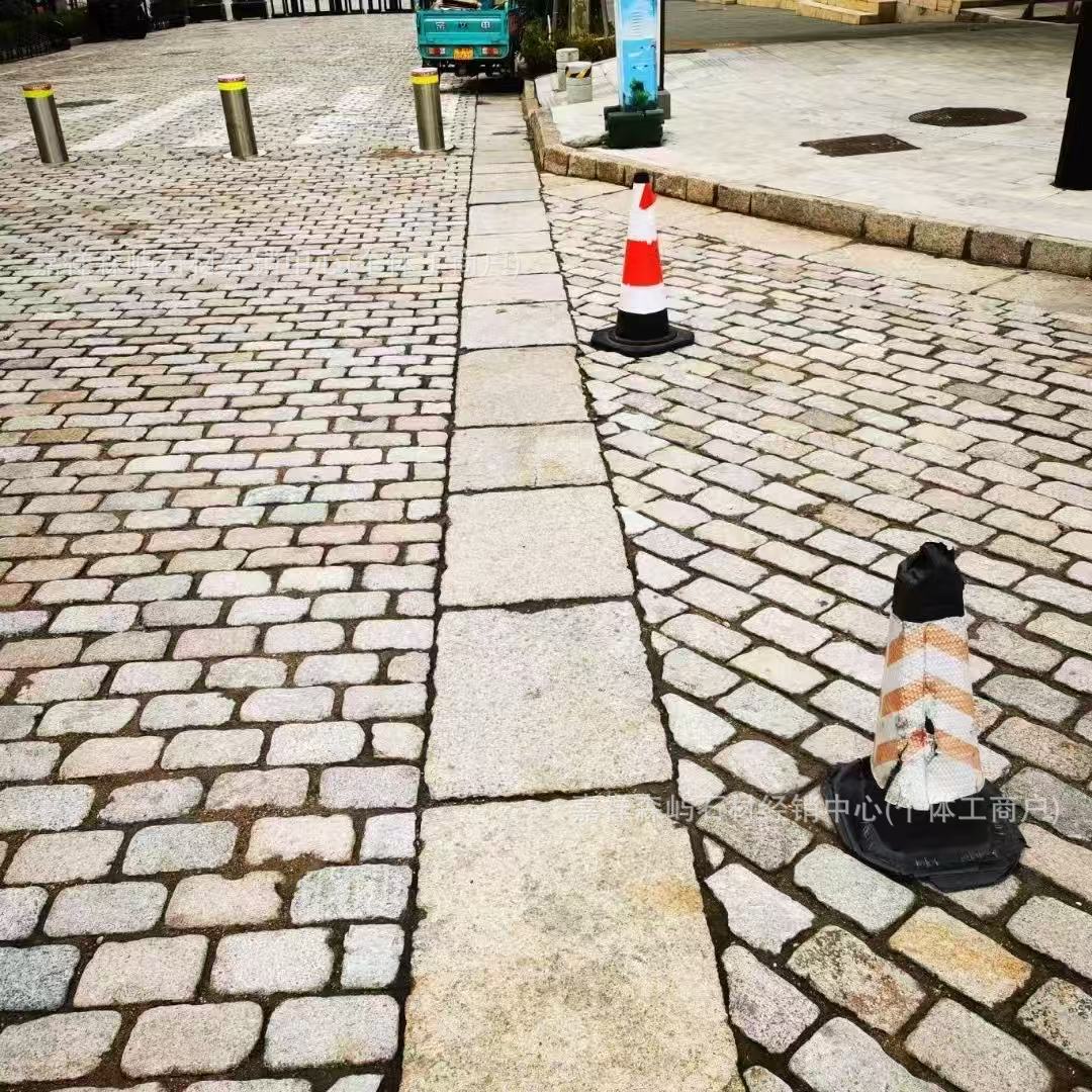 Bread Stone, Old Stone Paving, Slope Protection Stone, Courtyard Garden Layout, Stone Park Landscaping, Flower Bed, Roadside Stone Paving