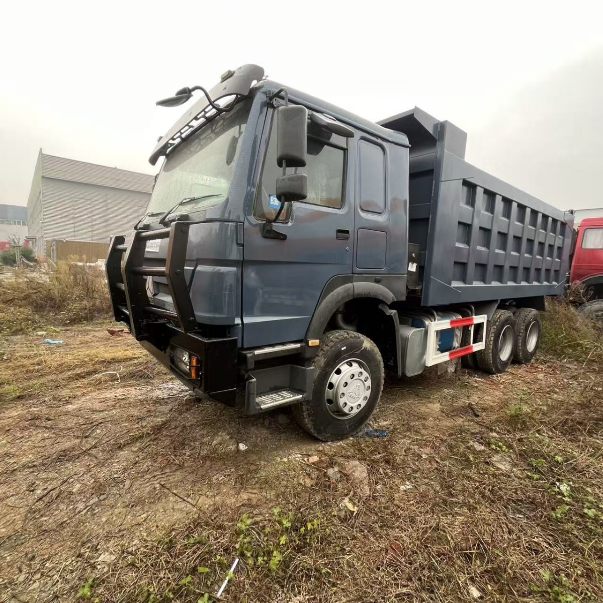 Direct Supply from Overseas for Sinotruk National Iv and National V Emission Chinese Sinotruk Howo 6X6 Full Drive Cargo Trucks