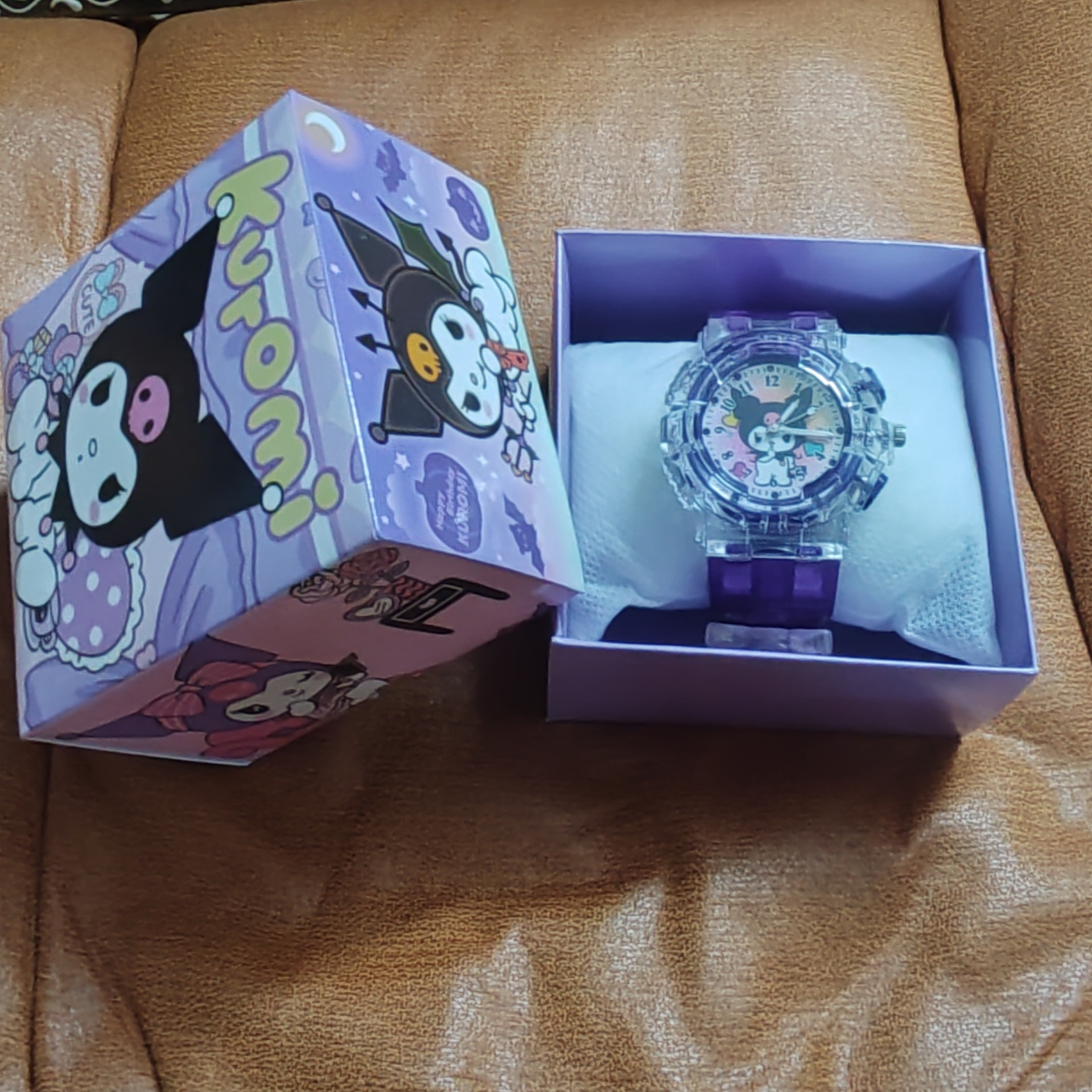 Часы Sanrio Kuromi для детей, игрушка для девочек, ученики начальной и средней школы, для девочек в детском саду, светящиеся мультяшные электронные часы