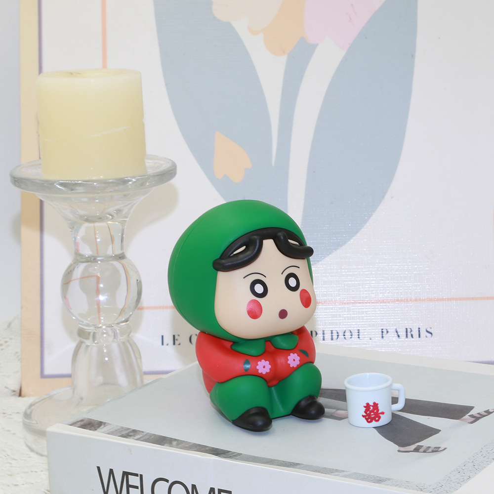 Car Ornaments Cuifahucun Flower Crayon Shin-Chan Creative Car-Mounted Internet Celebrity Decoration Car Roof and Tail Quirky Doll Pendant