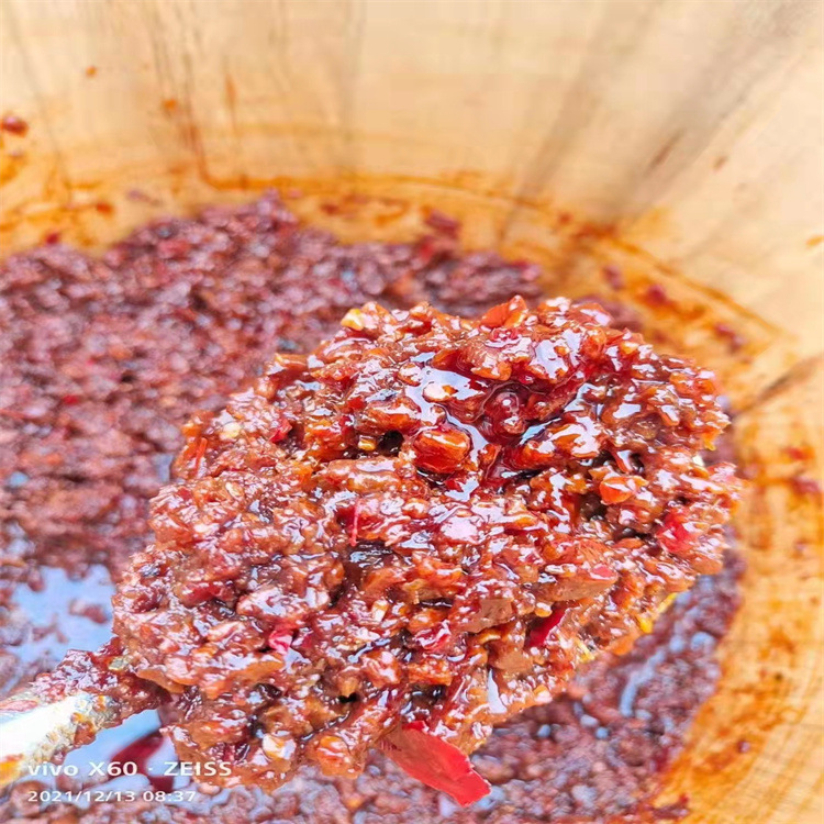 Spicy Sauce Beef Sauce Wholesale Spicy Sauce Large Barrel Commercial Spicy Sauce Machine Runjiang Lake Street Stall Freshly Sold Model