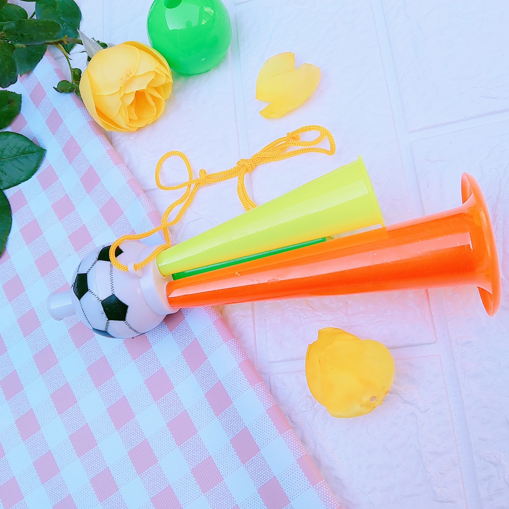 Football Horn three-tone cheer horn plastic toy sports cheerleading children's toy factory wholesale