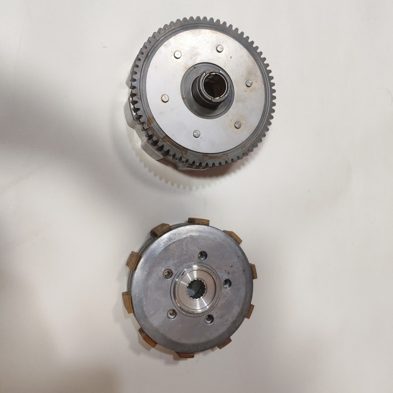 Suitable for Motorcycle Spare Parts Clutch Assembly Bajaj Pulsar 180 Ug 220 Avenger 150