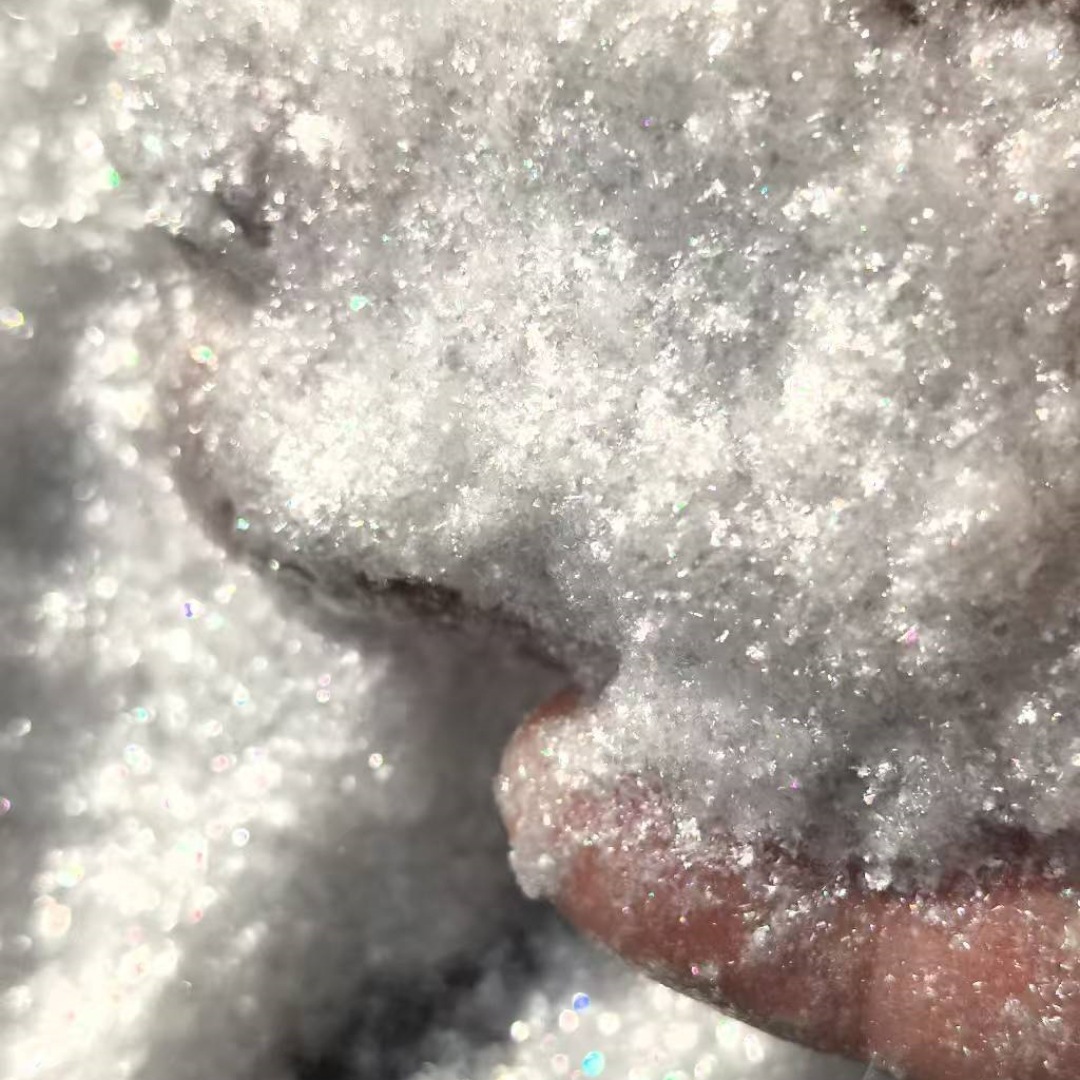 In-Stock New Product: Large Sequins, Glass Flakes, Transparent Flakes, Mineral Mica Flakes, DIY Craft Fragments