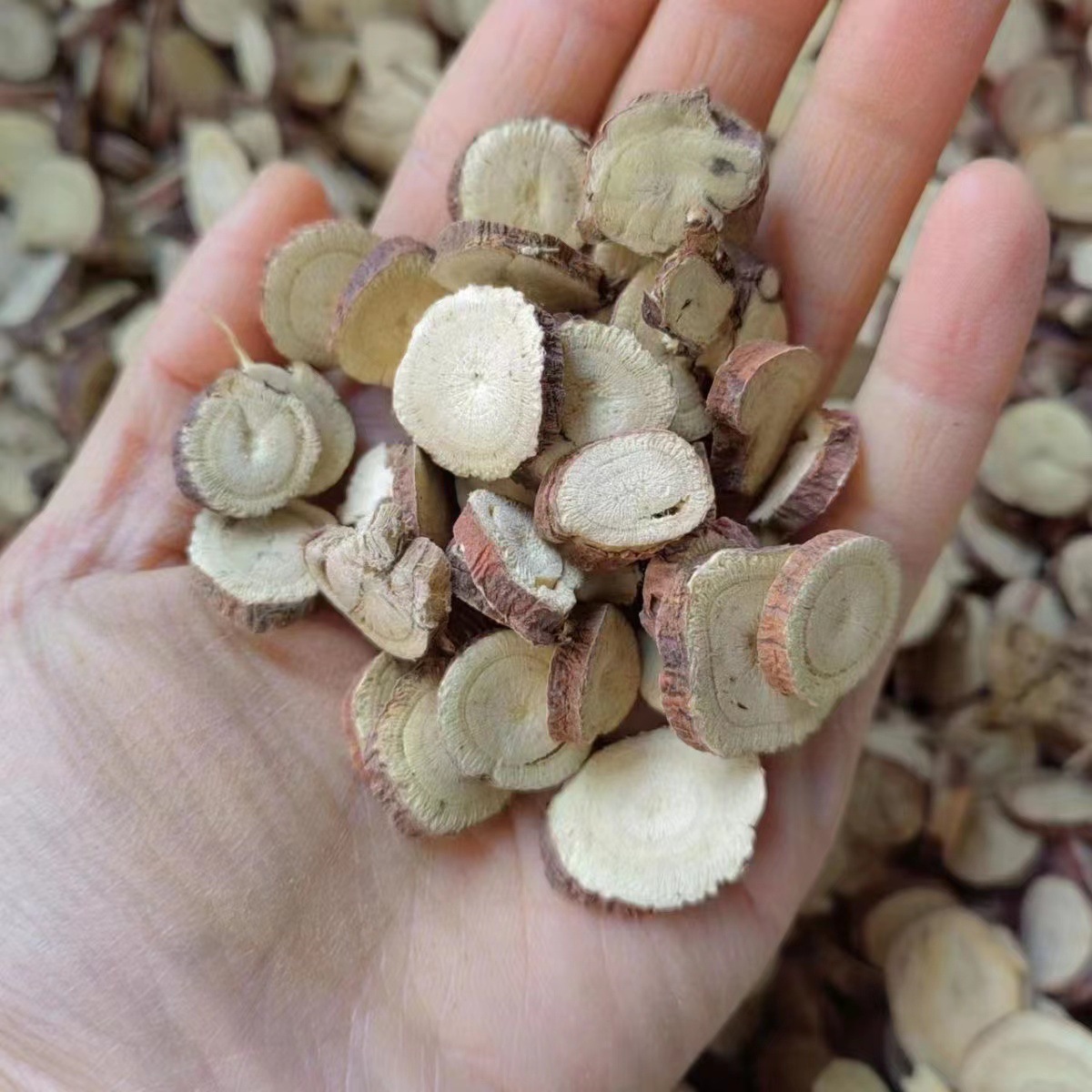 Wholesale of Red-Skinned Gansu Licorice Slices, Wild Dried Licorice Root, Herbal Medicine Products from Jianghu