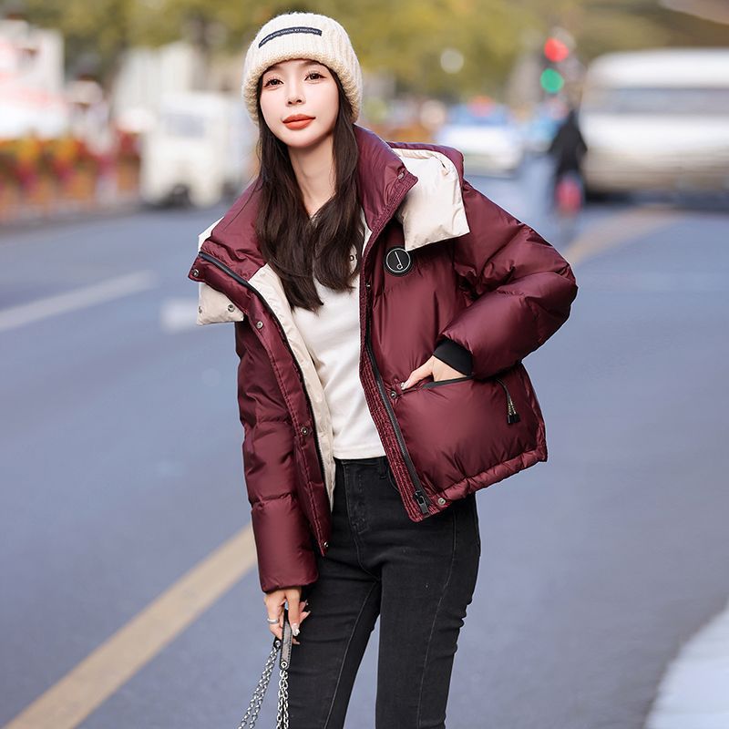 Contrast Color Quilted down Jacket Women's Short Winter New Style This Year's Popular Small Bread Jacket Burgundy