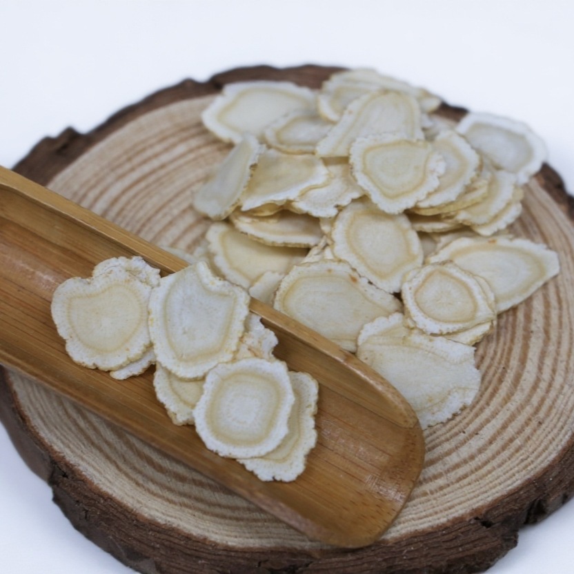 Changbai Mountain Herbal Medicine Wholesale Bulk Ginseng Slices Soft and Hard Sliced Ginseng Slices Mature and Aged Ginseng Slices for Soaking in Water American Ginseng Slices