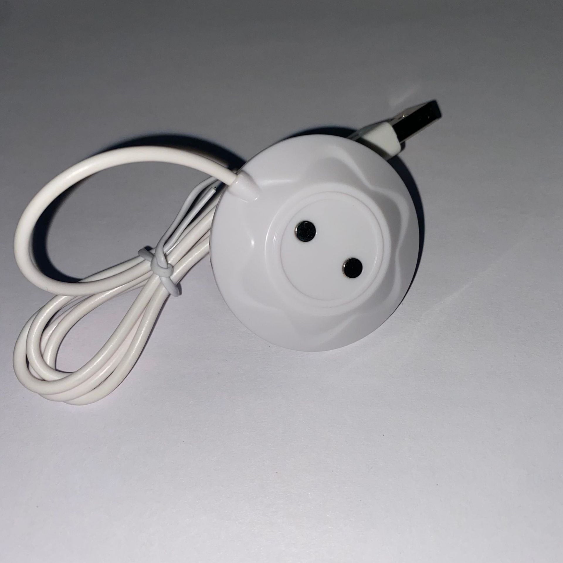 Golden Crown Foreign Trade Rose Vibrator Penguin Niannu Jiao USB Base Charging Line Fun