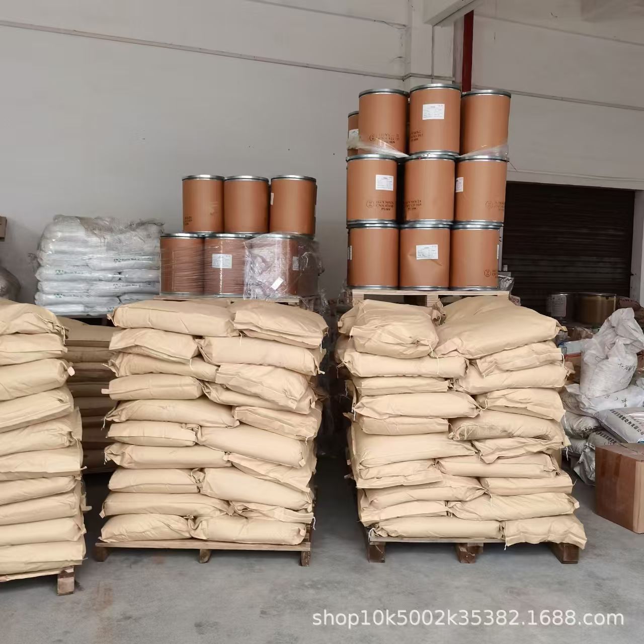 Manufacturer Supplies Zinc Molybdate White Powder, Industrial-Grade Anti-Rust Pigment 13767-32-3, Large Quantity Discounts Available