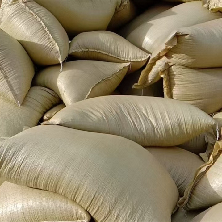 Factory Direct Supply Vermiculite for Seedlings 1-3mm 2-4mm 3-6mm Vegetable and Flower Planting Soil Mixing