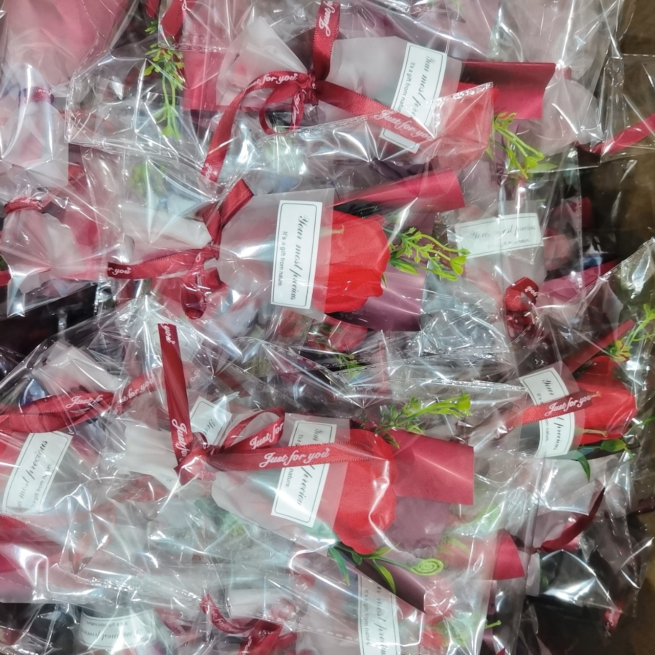 Goddess Festival Soap Flower Rose Bouquet Single Gift Box Joker Simulation Soap Flower Factory Accompanying Gift Accessories Red