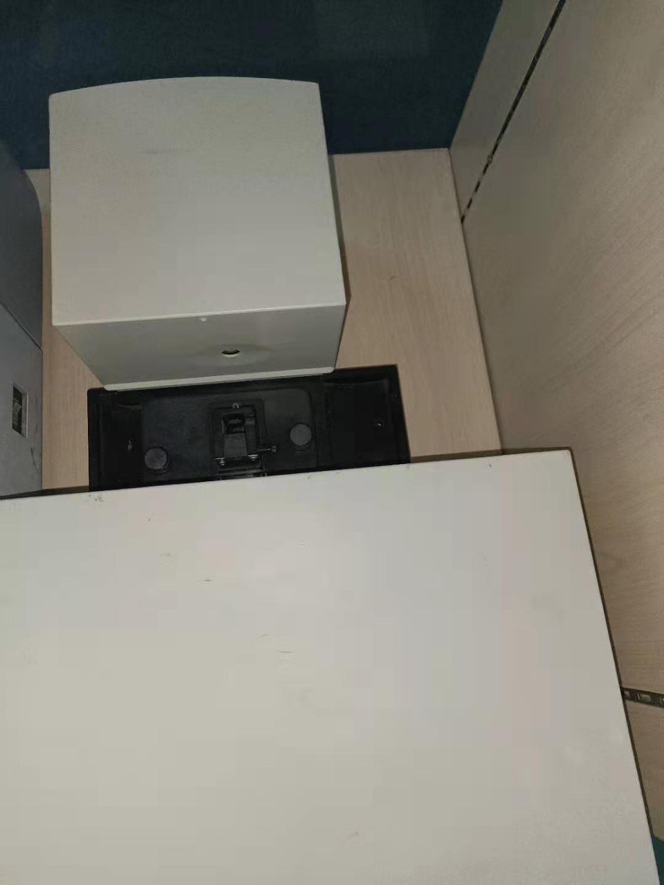 Agilent 8453 Uv Spectrophotometer