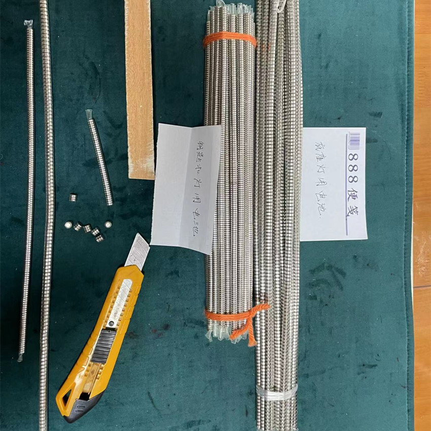 Button Battery Ag1 Flash Crystal Carved Keychain Lantern Blue/Red Light Special Ag3 Base Light Special