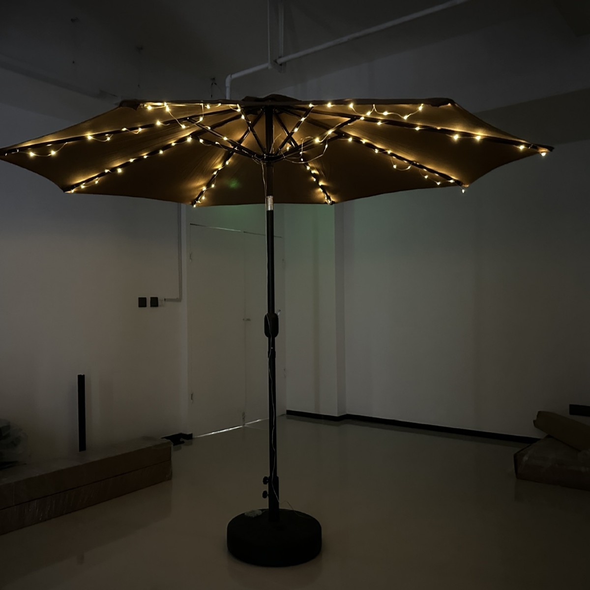 Outdoor Led Light String Parasol Can Turn Courtyard Leisure Home Sun Protection Balcony Center Column Umbrella Wholesale Stall