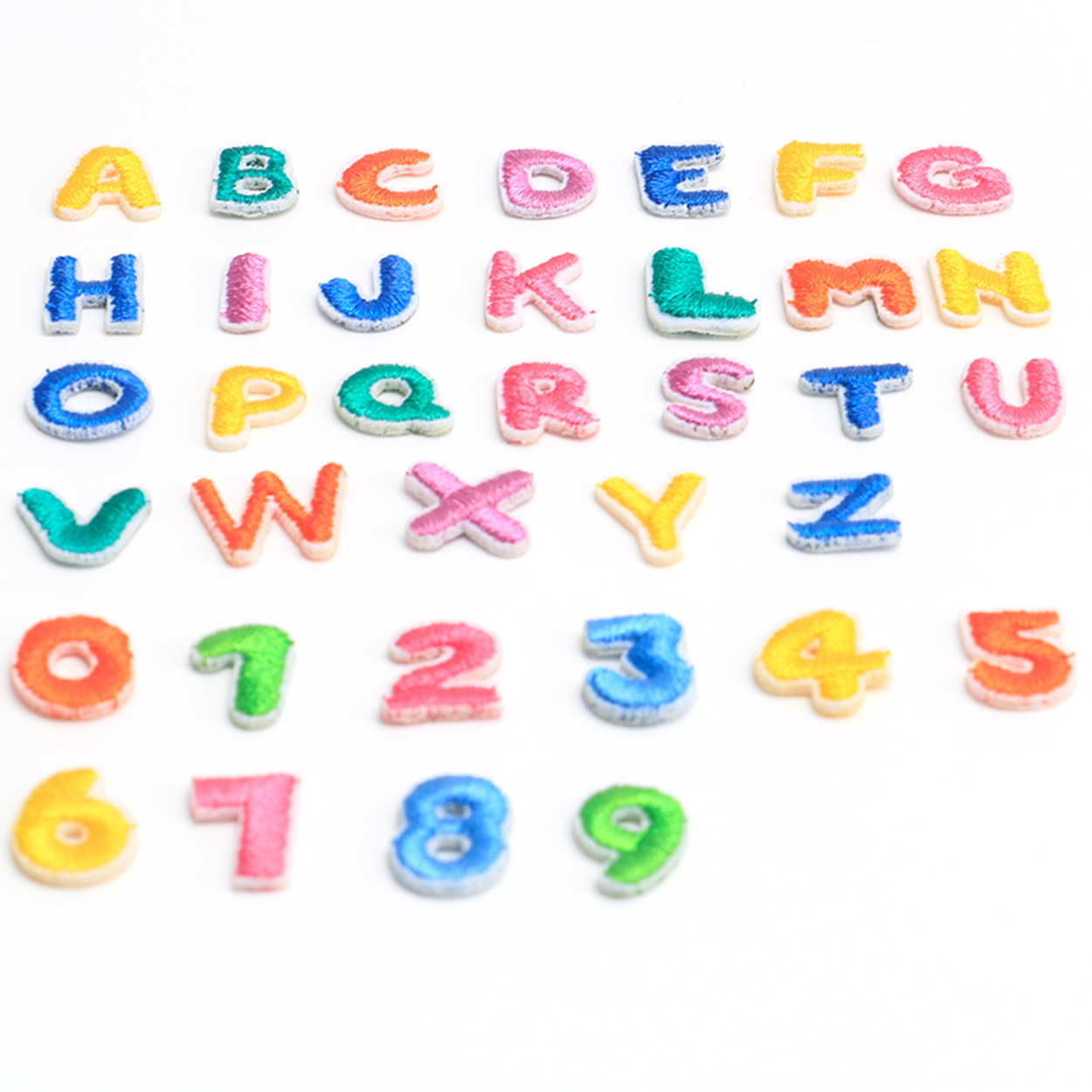 A-Z Embroidered Patches Cartoon English Numbers 0-9 Patches Clothing Accessories Badges Accessories Hot Melt Fabric Patches