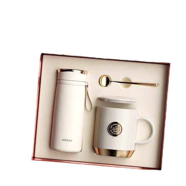 Vanow 2024 New Style Spoon Mug with Lid for Men and Women Couple suit Gift Box Accompanying Gift Cup Engraving