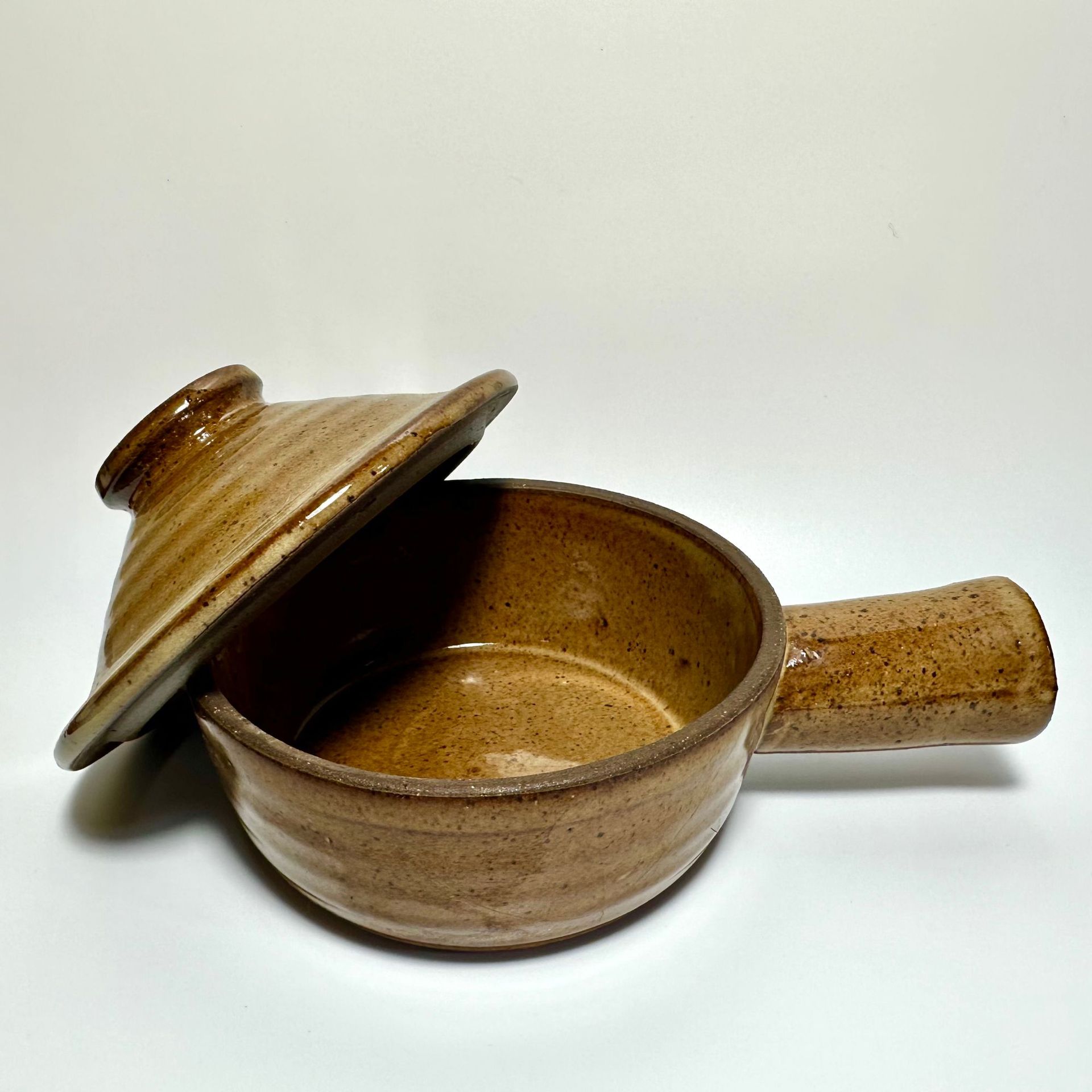 Yixing Purple Sand Mini Casserole Stoneware Glaze with Side Handle Healthy and Environmentally Friendly Microwave Tableware Suitable for Personal Restaurants