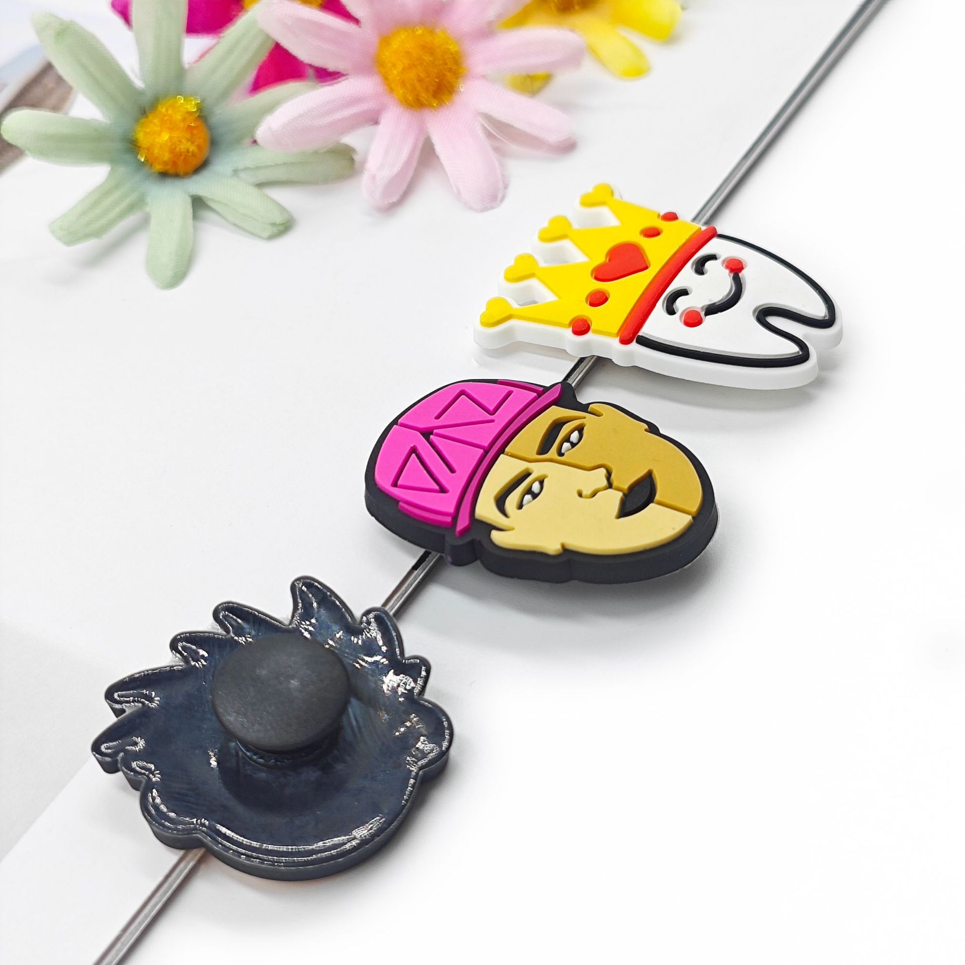 Cross-Border Clogs Shoe Buckles Pvc Plastic Shoe Flower Shoe Accessories Cute Cartoon Beach Shoes Shoe Decoration DIY