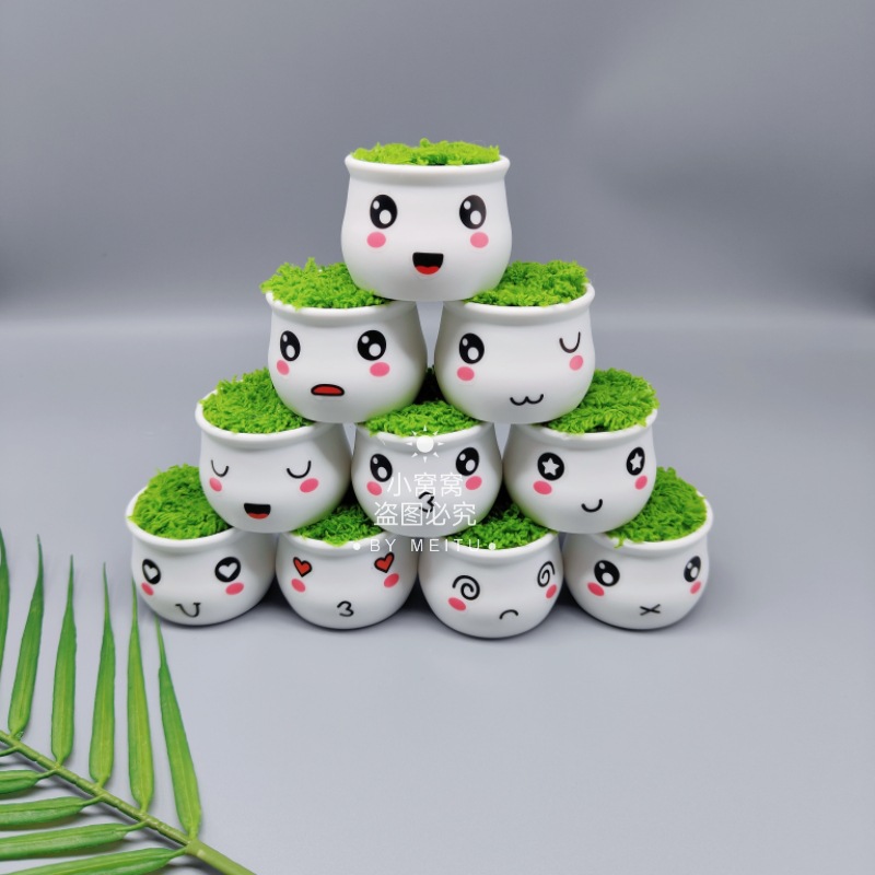 Small flowerpot mini ornaments woven crocheted potted plant car anti-drop plastic small white crocheted flower hot one generation hair