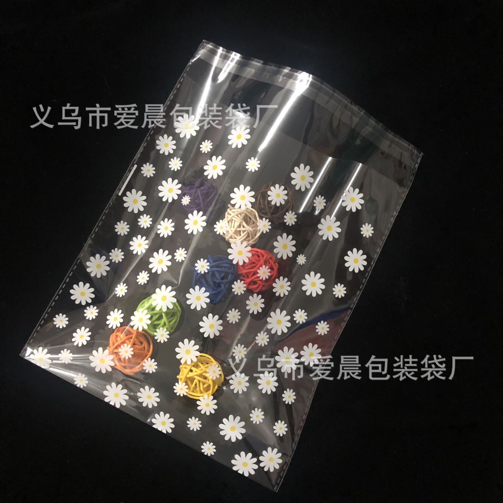 OPP Transparent Printing Bag: 2027 Daisy Intimates Fabric Plastic Packaging Self-adhesive Sealing Glue Gift Bag