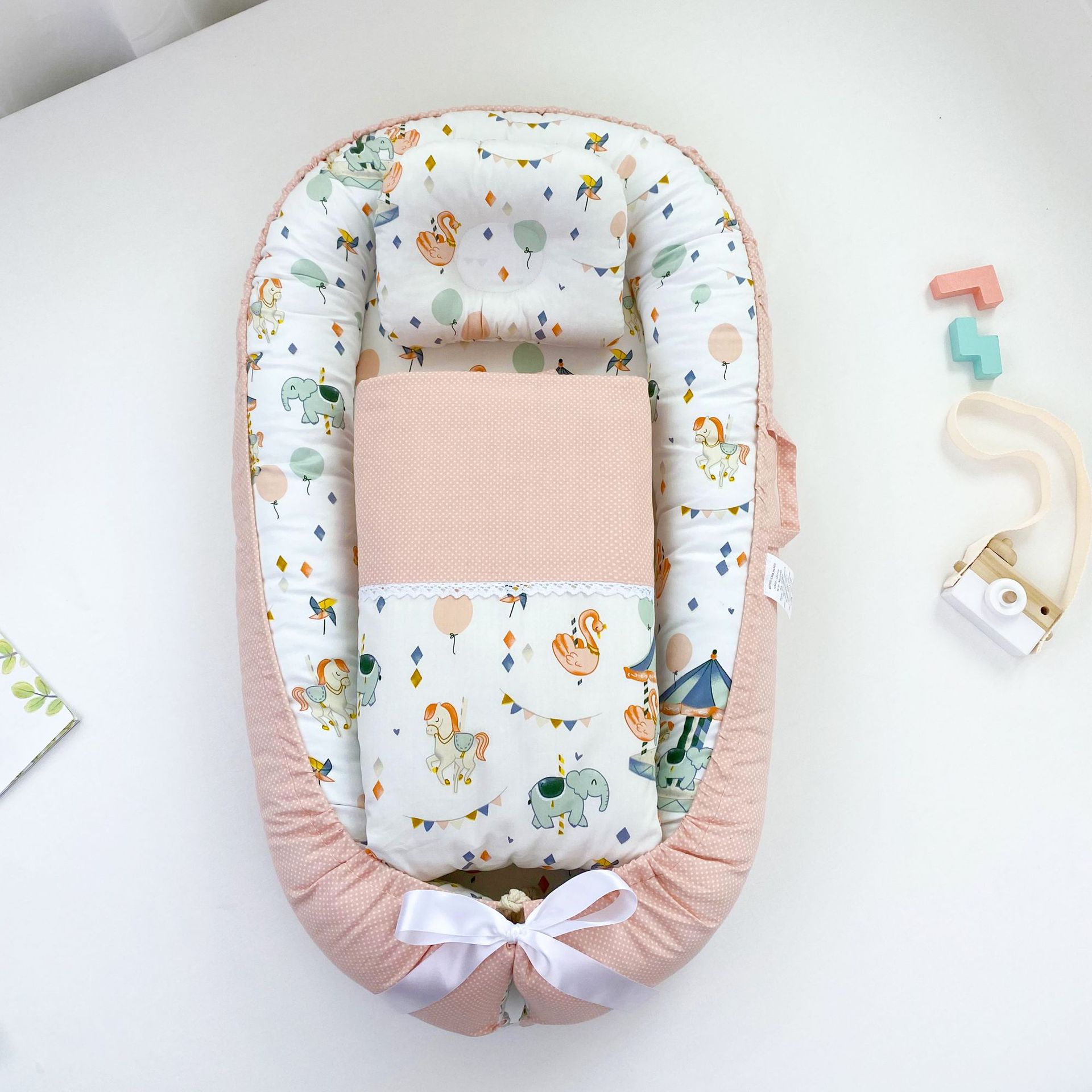 Портативная складная детская кроватка, средняя кровать для новорожденных, съемная и washable детская спальная корзина, подушка для детской кроватки, вакуумная