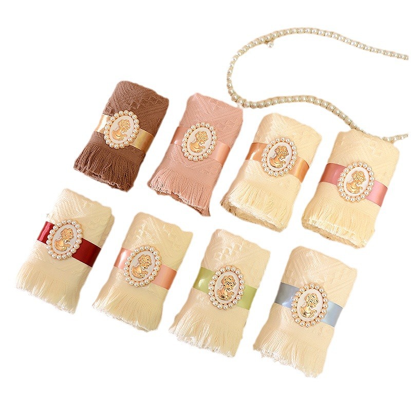 Wedding bridesmaid gift creative tassel towel gift Practical Wedding Gift Birthday full moon towel gift