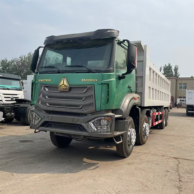 Export to Guinea: Haohan 8X4 Dump Truck, 400 Horsepower Mining Dump Truck, Equivalent to Howo