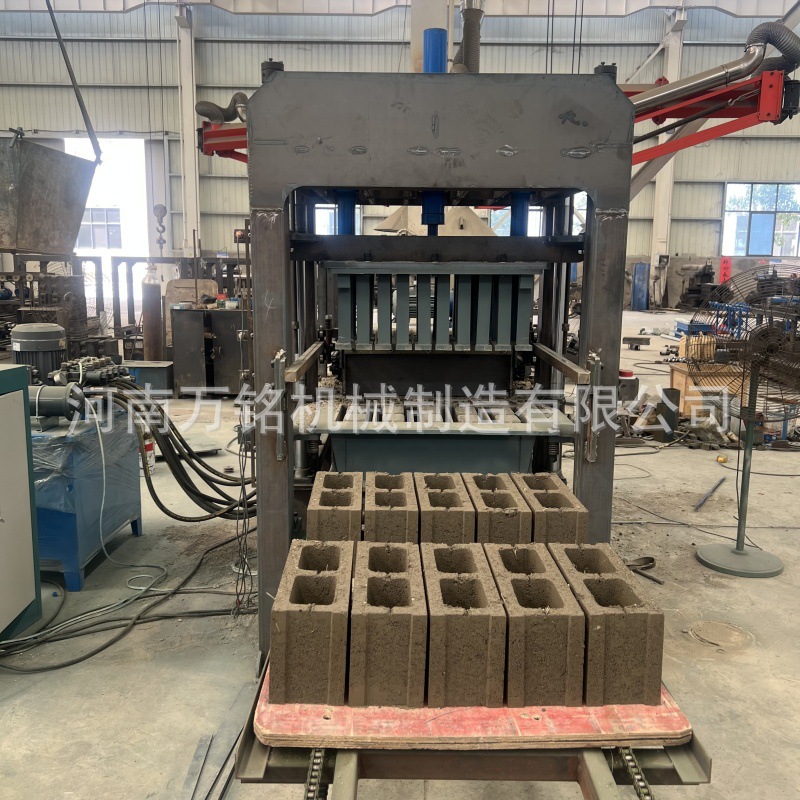 Export to Africa 4-15 Hydraulic Brick Making Machine Block Production Line Concrete Hollow Block Making Machine Cement Brick Machine