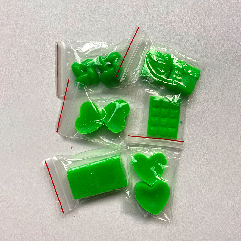 Wholesale candle batik material DIY love raw materials aromatherapy candle color soy wax beeswax paraffin wax special