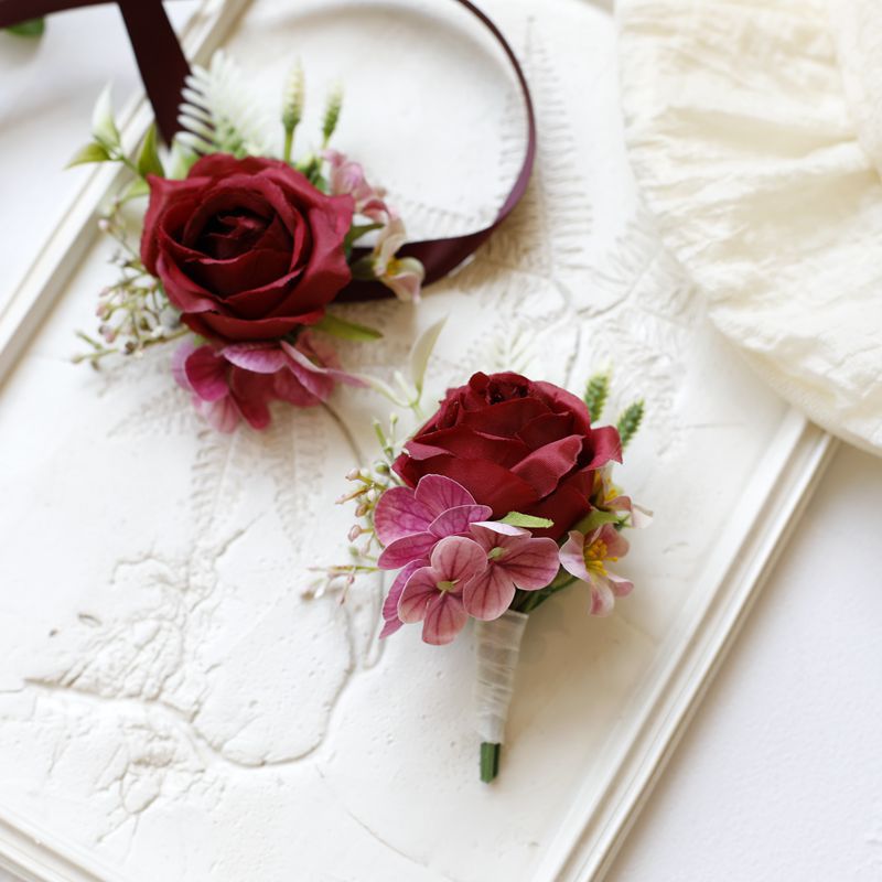 Korean-style European-style retro artificial rose bride bridesmaid wedding wrist flower bridegroom bridesmaid wedding corsage
