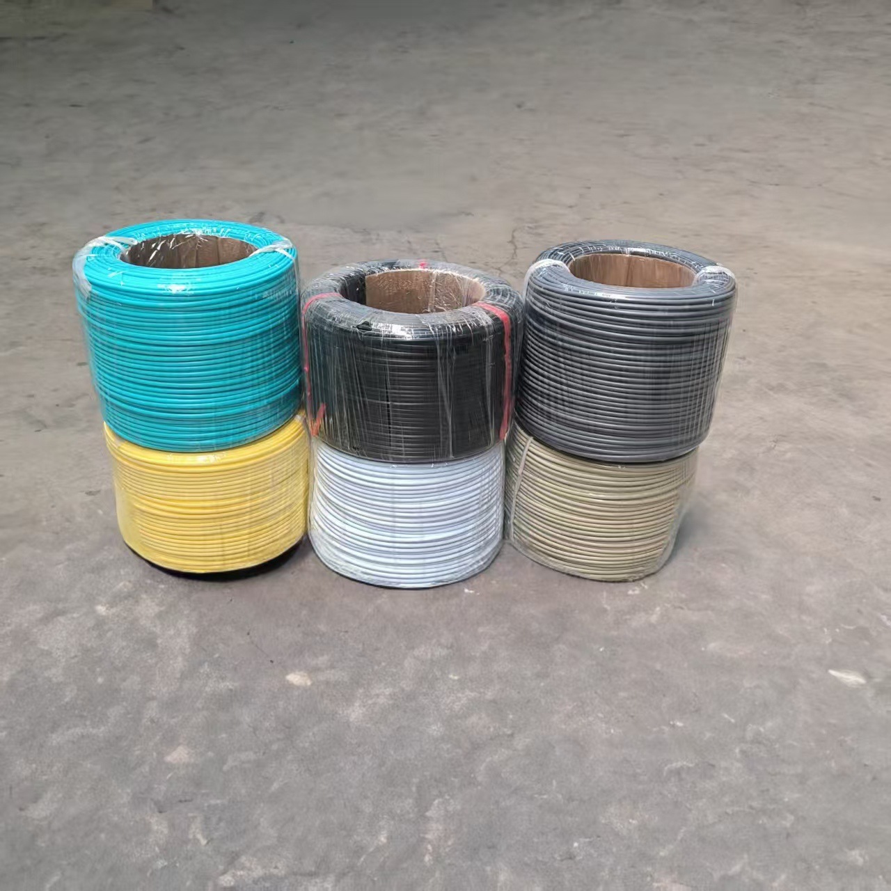 Pp Plastic Welding Rod Beige Flame Retardant Welding Rod Multi-Specification Single-Strand Triangular Welding Rod Polypropylene Source Manufacturer