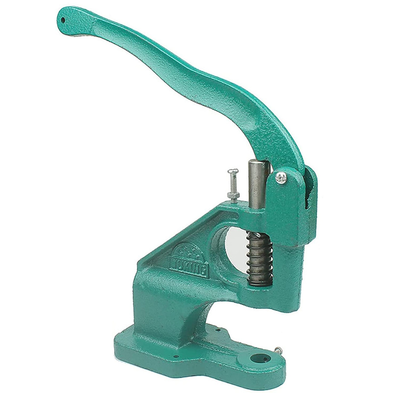 Factory hand pressure chicken eye machine four-in-one buckle buckle machine manual air eye shoe eye machine hole drilling rivet machine