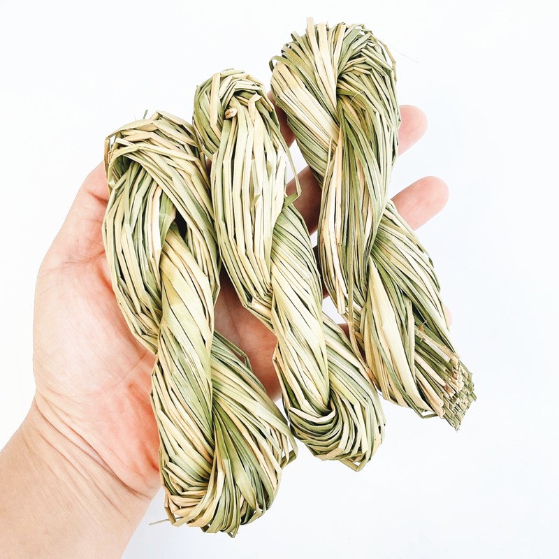 Pet Water Grass Twist Hand-Woven Twist Rabbit Grass Toy Hamster Grass Toy Small Pet Teething Grass Products